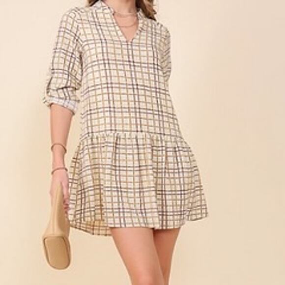 Lumiere NWT Plaid Drop Waist Mini Dress in Neutral Cream Gold Size Medium - Picture 1 of 7